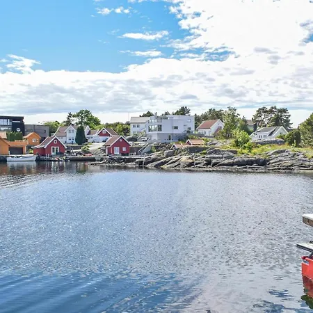 Feriehus Lovely In With Wifi *